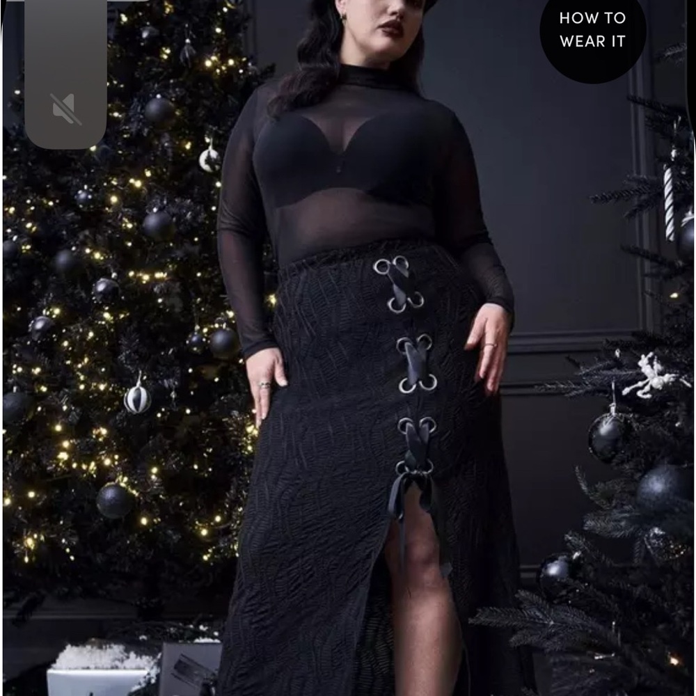 torrid Black Lace-Up Maxi Skirt with Front Slit Sz 2x (18-20) - Picture 5 of 6